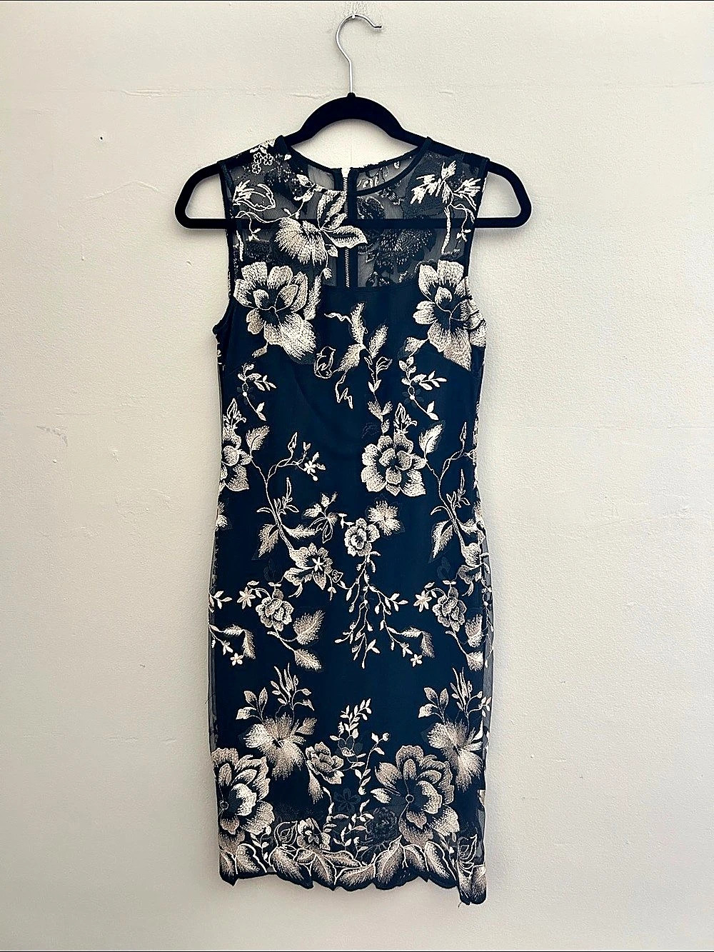 Calvin Klein Illusion Embroidered Floral Mesh Sheath Dress Black & White Size 4